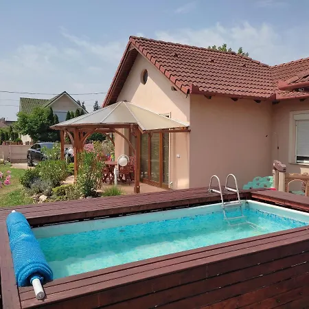 Aqua Azur Apartmán *