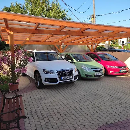 Aqua Azur Apartman * Hajdúszoboszló